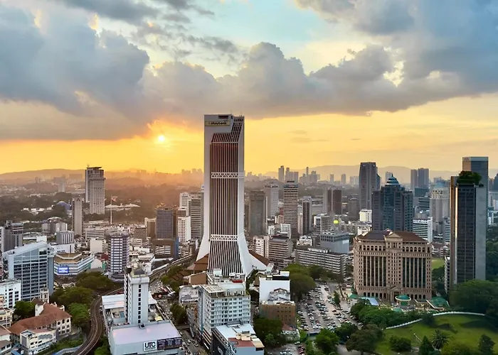 Panoramic Kl View @Robertson Bukit Bintang 40F