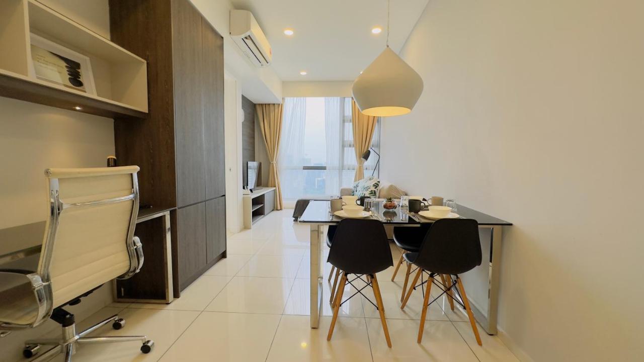 Panoramic Kl View @robertson Bukit Bintang 40f Apartment *