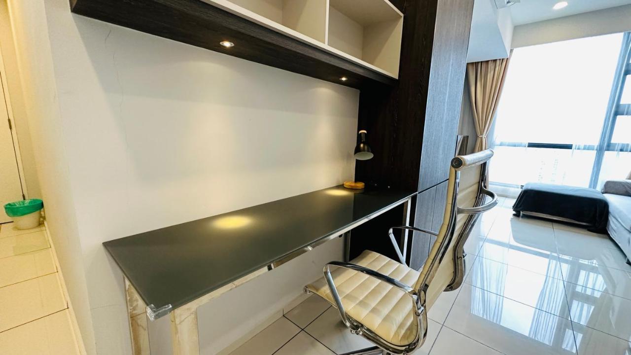 Panoramic Kl View @robertson Bukit Bintang 40f Apartment