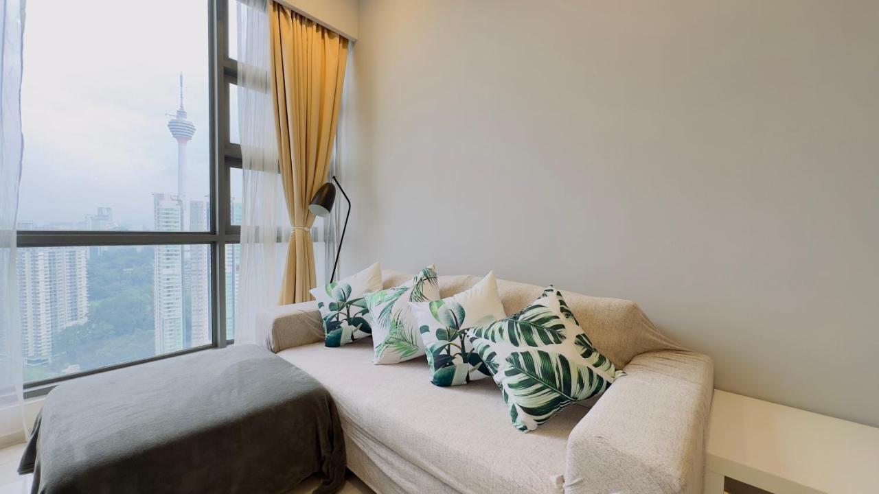Panoramic Kl View @robertson Bukit Bintang 40f Apartment *